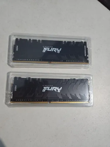 Memória Ram DDR4 16GB (2x8GB)