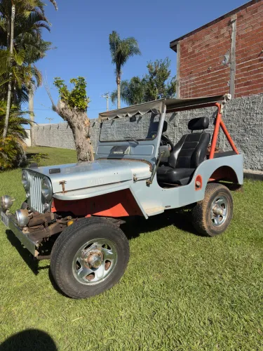 Willys Overland Jeep 2.6 12V Gasolina 2P 1951