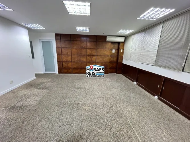 Sala Comercia 180 mts l para Aluguel no Campo Belo