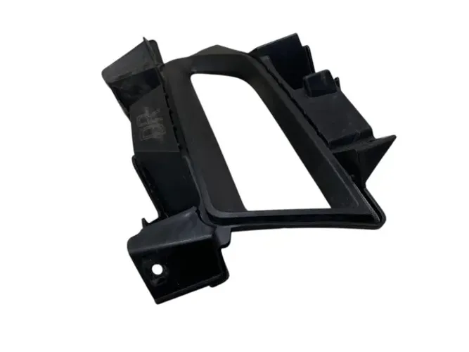 MOLDURA DO FAROL DE MILHA DIREITO NISSAN VERSA 62256 5EE5A