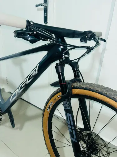 Bicicleta 29 Oggi agile pro T19