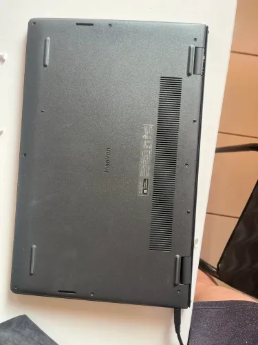 Notebook Dell Inspiron 15 3520 (2024) - Original