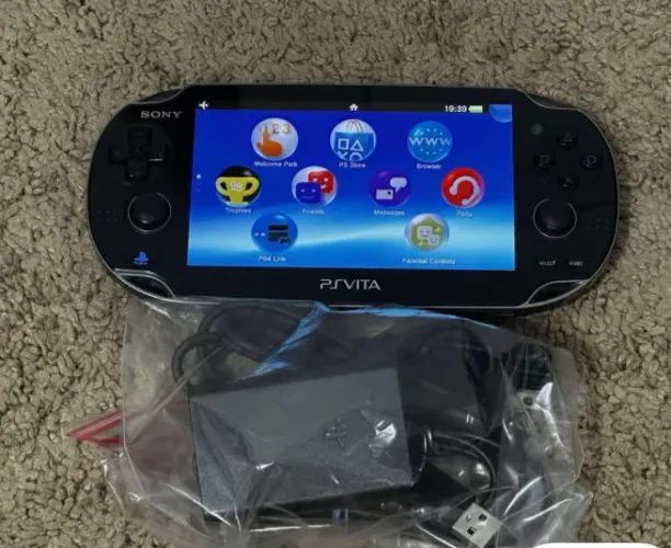 PS VITA ZERADO