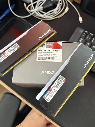Ryzen 5 8400f + 2x16gb ram ddr5