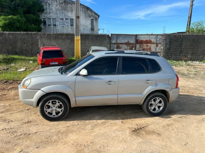 Hyundai Tucson 2.0 16V Aut. 2011
