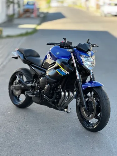 XJ6 2019