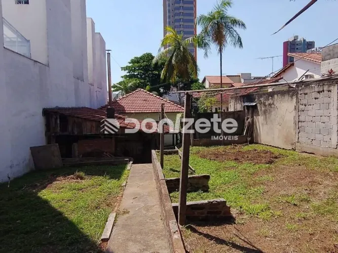 Terreno Residencial de 400 m² em Santo André (Jardim)  Financiamento e Permuta Aceitos