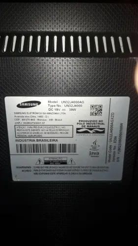Vendo várias TVs todas com problema,TVs para sucata algumas ainda liga mas estar com pro