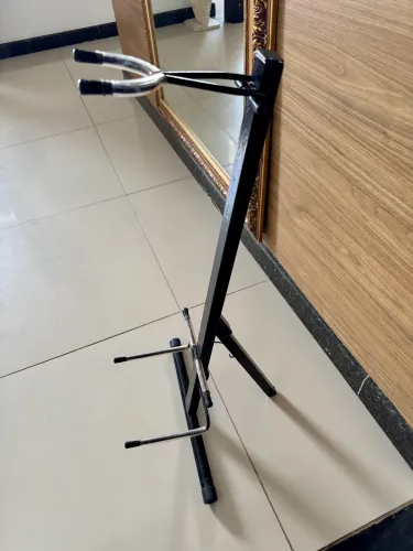 Suporte para violão R$30,00
