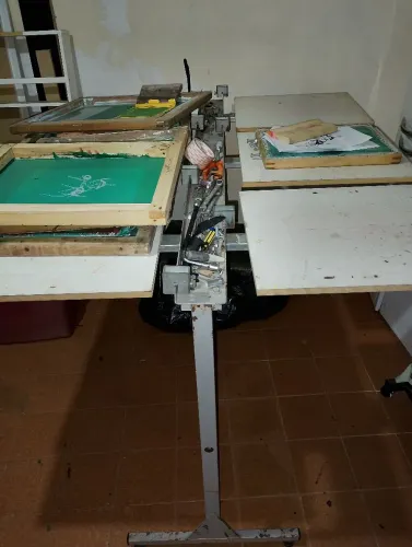 Mesa de Silk, 6 Berços 