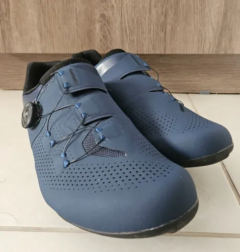 Sapatilha Shimano RC302 Tamanho 44BR