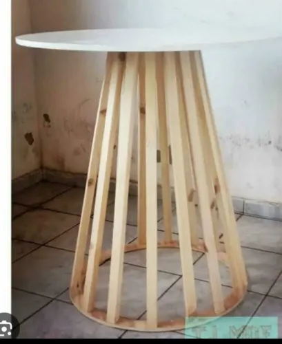 Mesa cogumelo para decoração 