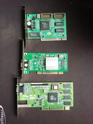 Lote com 3 placas de vídeo Pc antigo