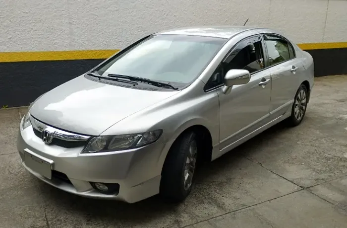 Honda Civic Sed. Lxl/lxl SE 1.8 Flex 16V Mec. 2011