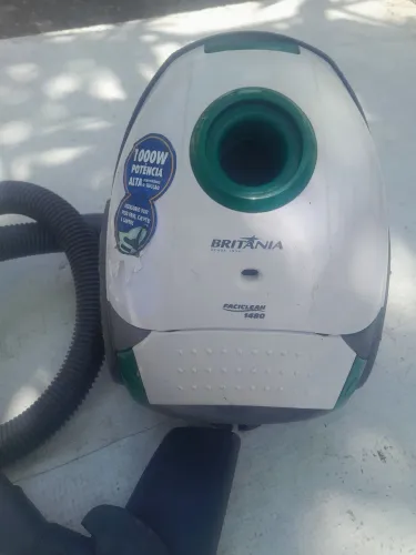 ASPIRADOR DE PÓ BRITÂNIA 1000W 110V 