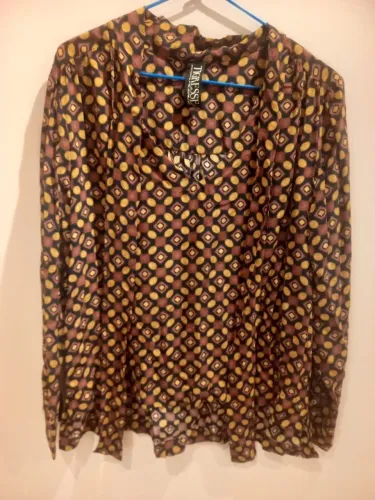 Blusa social estampada, tigresse by Renata Figueiredo
