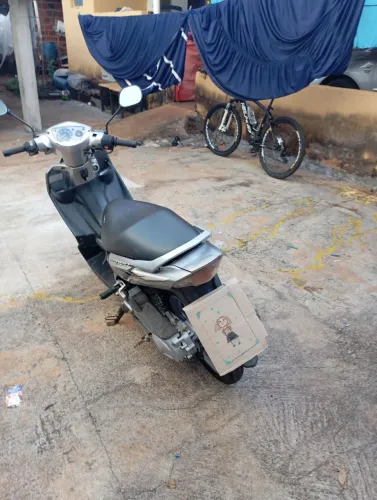 Neo 115 cilindradas conservada