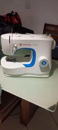 Máquina de costura Singer 