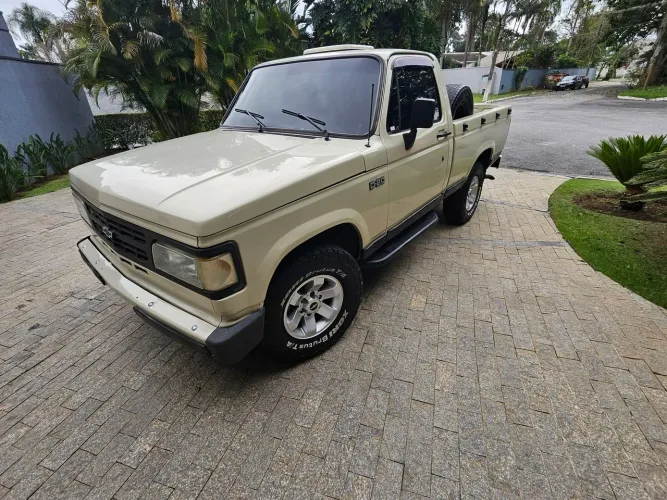 Chevrolet D-20 S / Luxe 3.9/4.0 T.diesel 1987