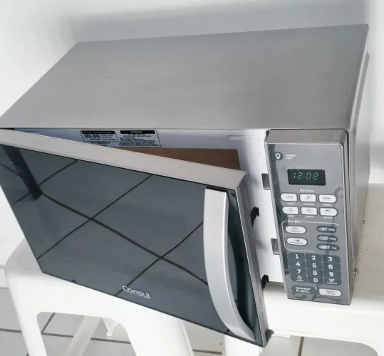 Microondas Espelhado 20 Litros Consul