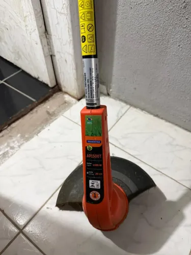  [ESTADO DE NOVO] Aparador de Grama Tramontina AP1500T - 1500W