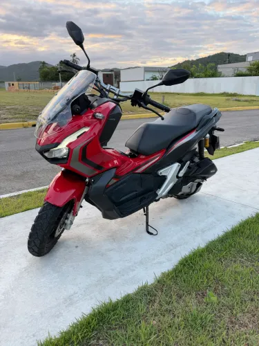 Honda ADV 2024 baixa km