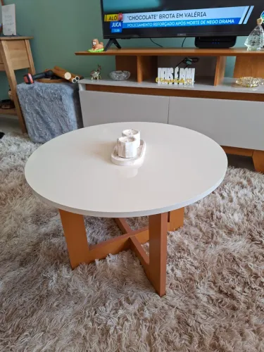 Mesa de centro madeira jb bechara off white e freijo