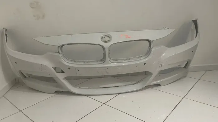 Para-choque dianteiro BMW série 3 F30 m Sport 2012/2015