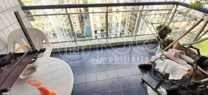 Rua Ribeiro Guimarães, juntinho ao shopping Tijuca , cobertura duplex