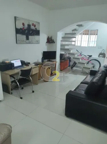 Casa a venda na Vila Romana com 120m2, 2 quartos, 1 vaga de garagem