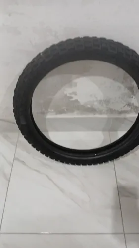 Pneu novo