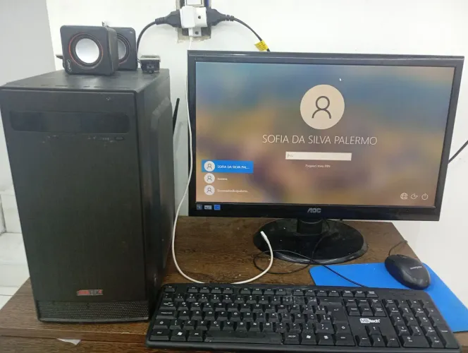 Vendo Pc Windows, para estudos trabalhos e jogos