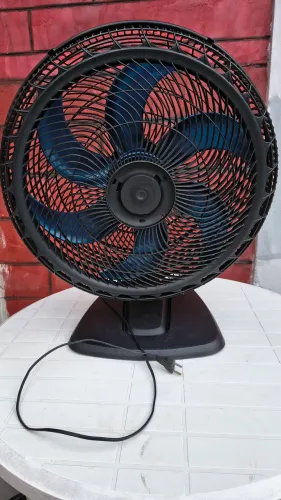 Ventilador de Mesa Arno Xtreme Force Breeze 50cm VB50 - 220V (Excelente estado)