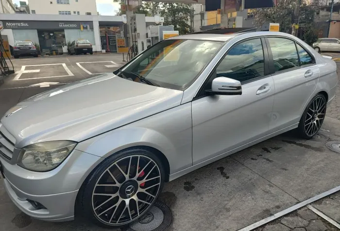 Mercedes-Benz C-200 Kompressor Classic 1.8 16V Aut. 2010