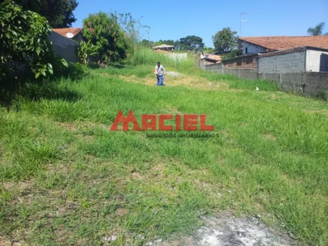 TERRENO ZONA LESTE