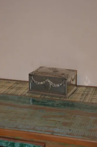 Caixa decorativa em prata