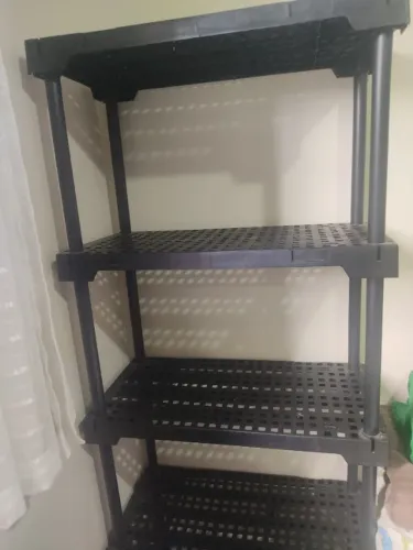 Estante modular multiuso