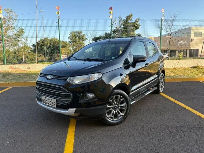 Ford Ecosport Freestyle 1.6 16V Flex 5P 2014