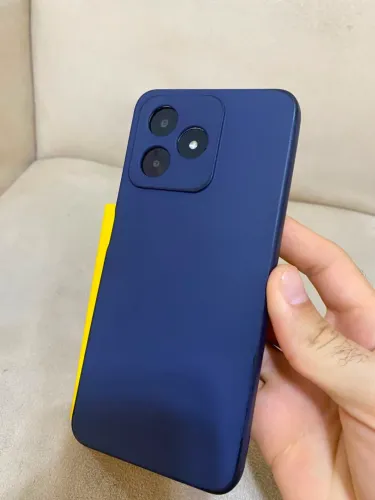 Redimi note 50 caixa documento tudo funcionando tudo perfeitamente película capinha ?