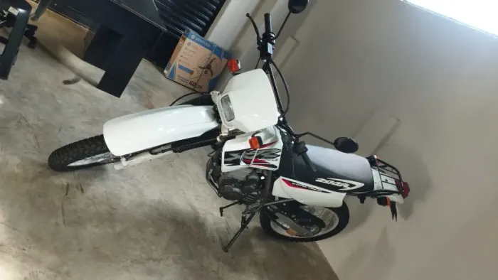 XR 200
