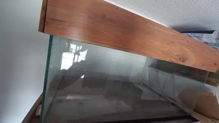 AQUARIO 70CM