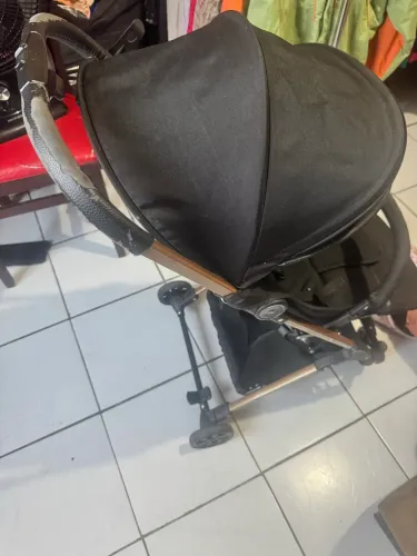 Carrinho de bebê Galzerano 