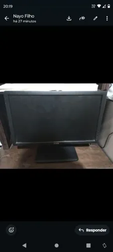 Vendo um monitor de 20 polegada voltagem 110 funcionando tudo perfeitamente mente por 250 