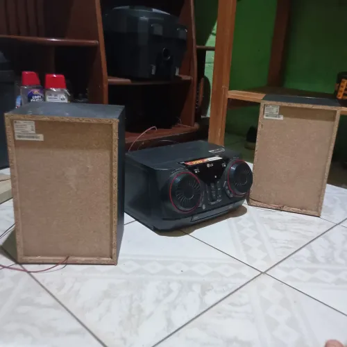 Mini sistem semi-novo 220 rms