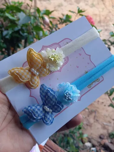 Tiara bebê promoção $15,00 o kit com duas unidades.