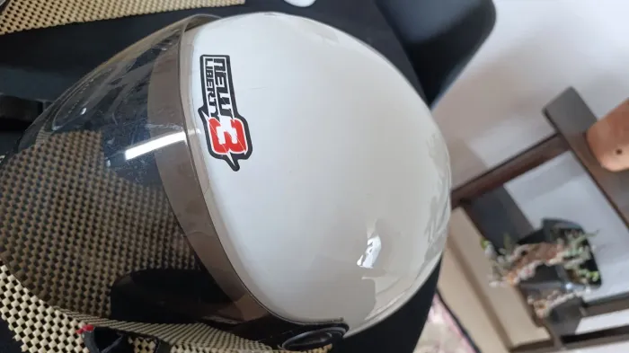 Capacete moto