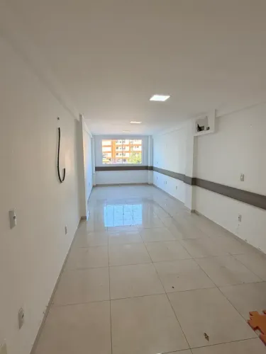 OPORTUNIDADE - SALA COMERCIAL 33m2