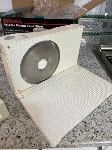 Vendo cortador de frios