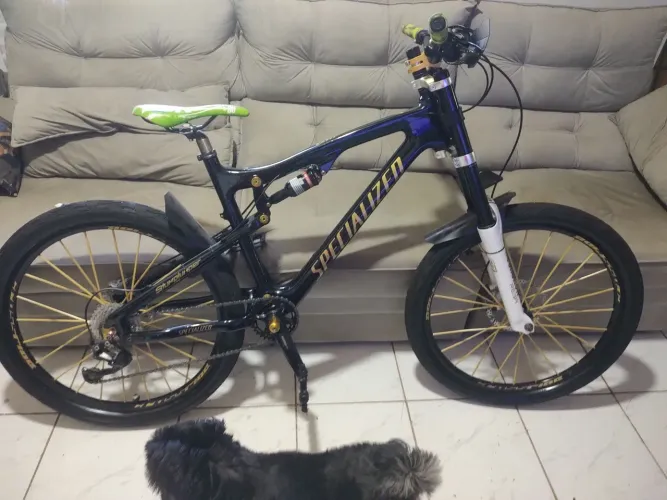 Vendo ou troco por algo do meu interesse bike de Dow Hill aro 26 