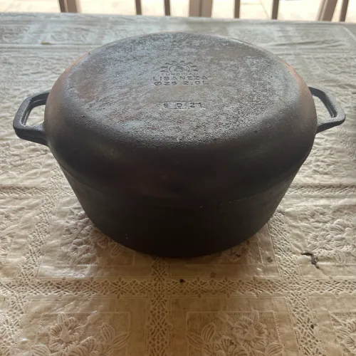 Panela de Ferro Fundido Libaneza 2,0L - Modelo VC 21 com Tampa de Ferro